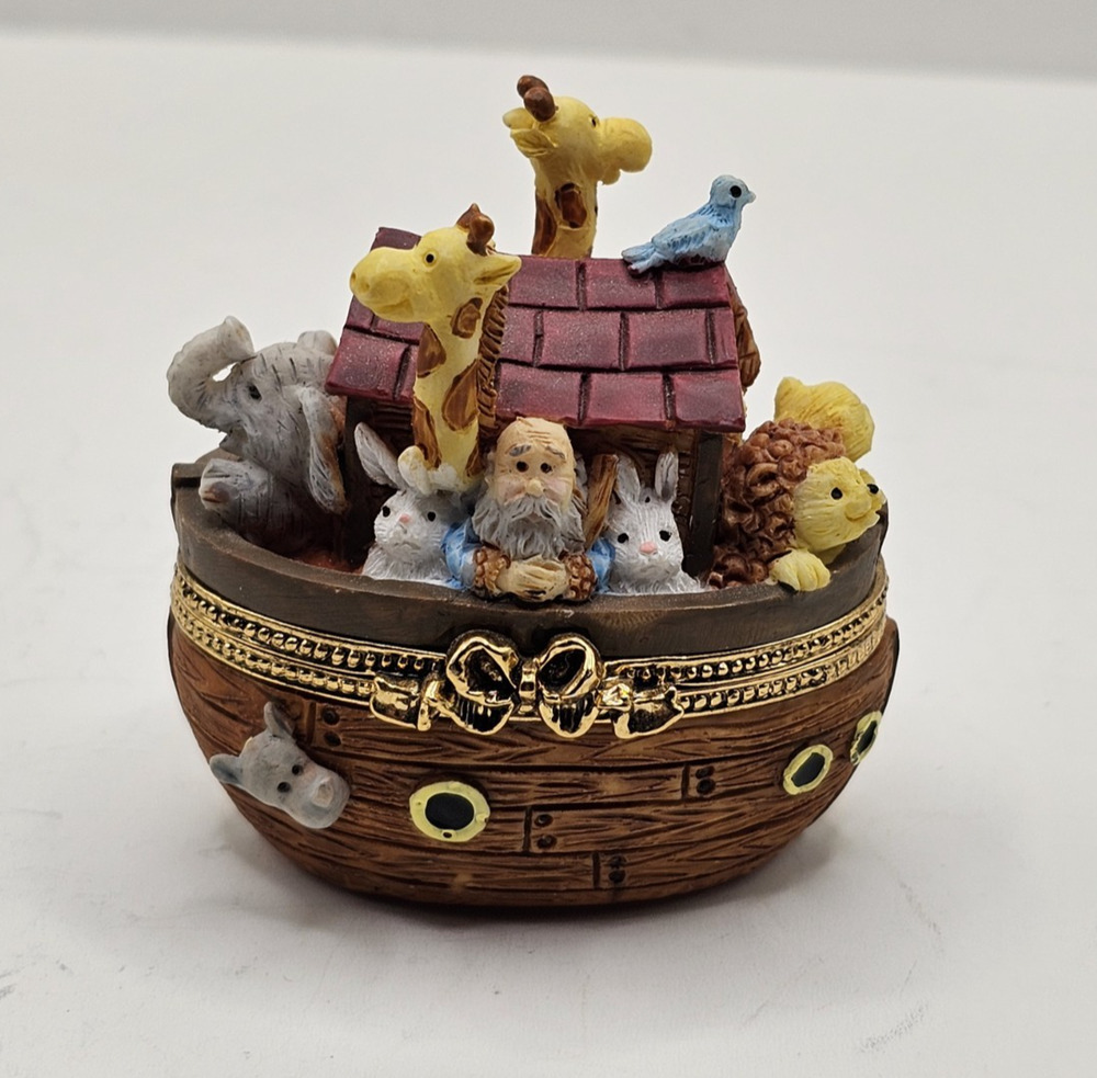 Papel Giftware Hand Painted Noah’s Ark Hinged Trinket Box Animals